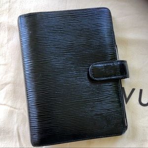SOLD - Authentic Louis Vuitton Agenda MM